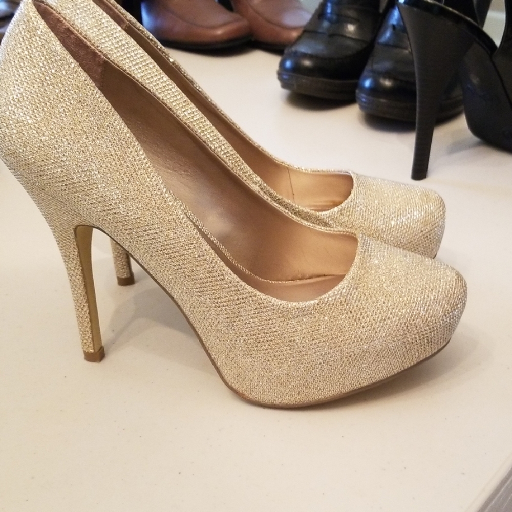 Mix No. 6 gold shimmer 5" heels